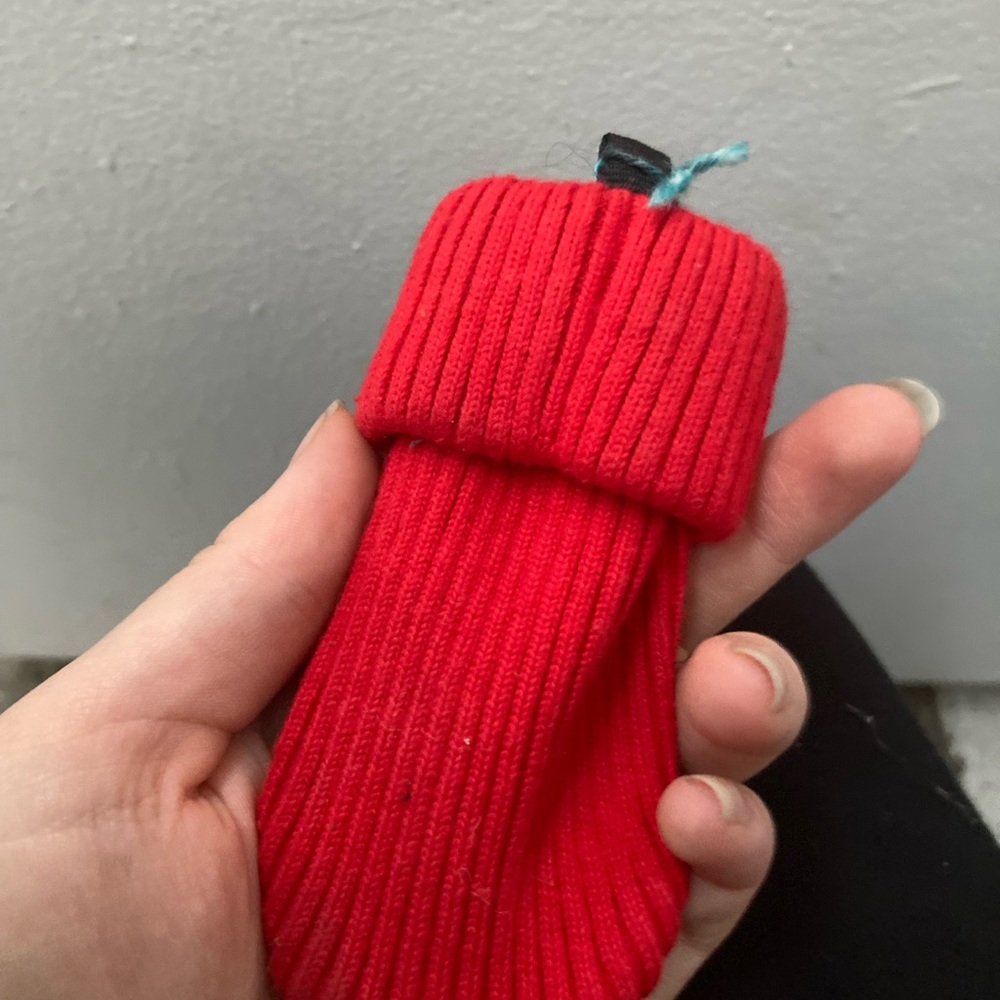 Golla branded red stretchy pouch for phone - Picture 3 of 3